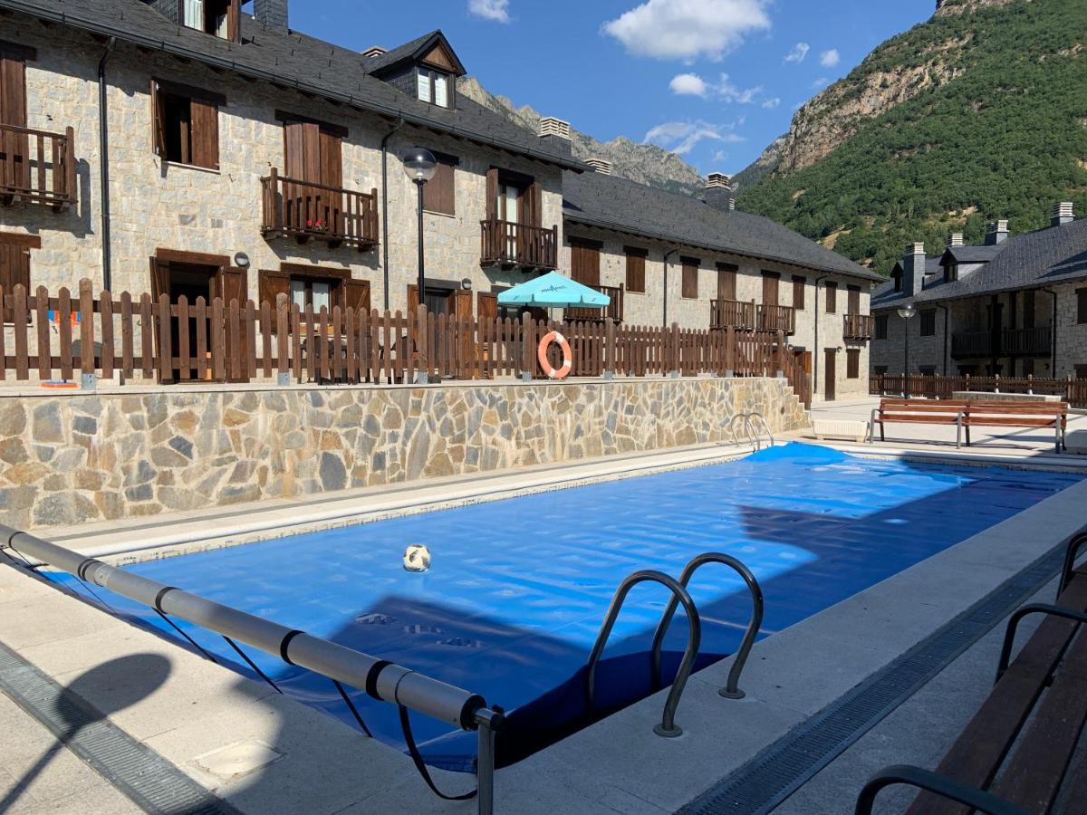 L06 - Casa Torres De Vallibierna - Villmor Eriste Bagian luar foto